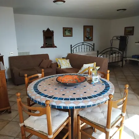 Casa Con Vista Sul Golfo Vicina Al Mare Nyaraló