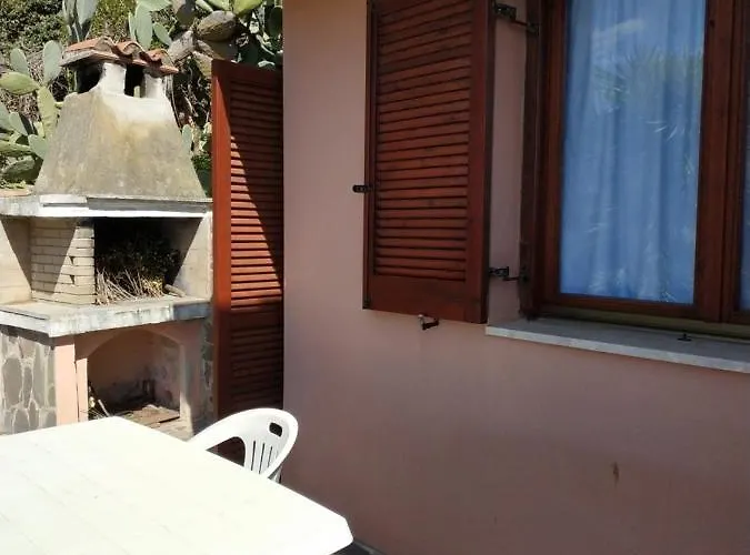 Casa Con Vista Sul Golfo Vicina Al Mare Tatil Evi Capitana